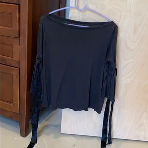 Off shoulder with ribbon sleeve ties top